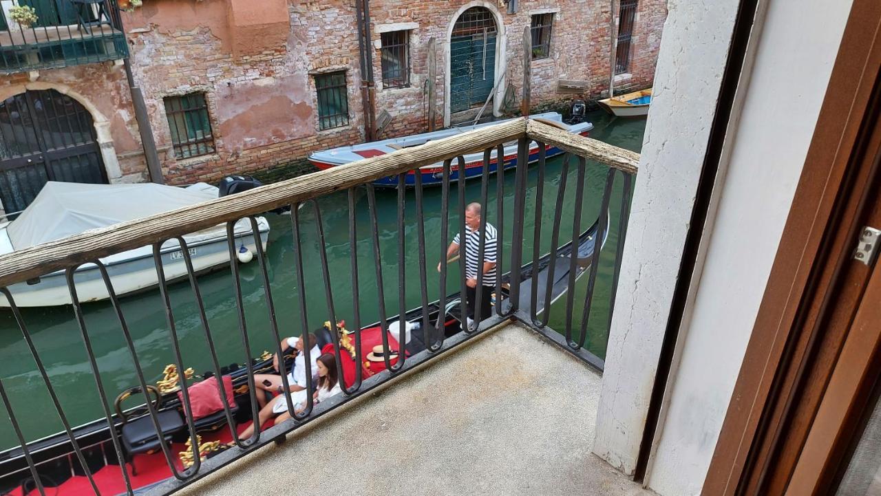 Antico Rio Acqua Dolce Apartment Benátky Exteriér fotografie